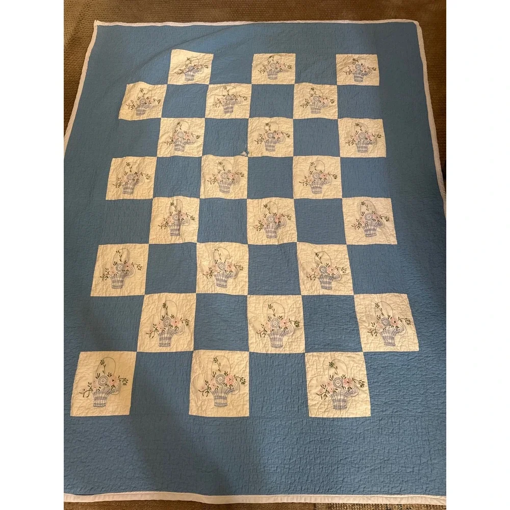 Vintage Blue White Checkered Flower Basket Embroidered Patchwork Quilt 63x83